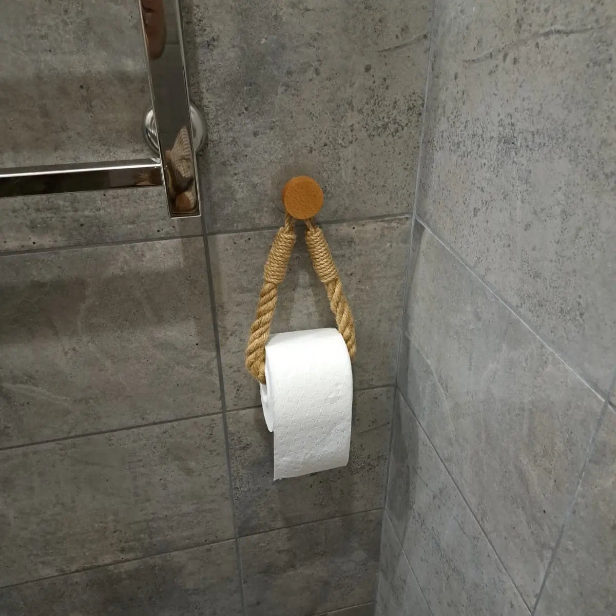 Imagem 4 de 8 de Suporte Toalha Rosto Mãos Rústico Sem Furar Parede Marrom