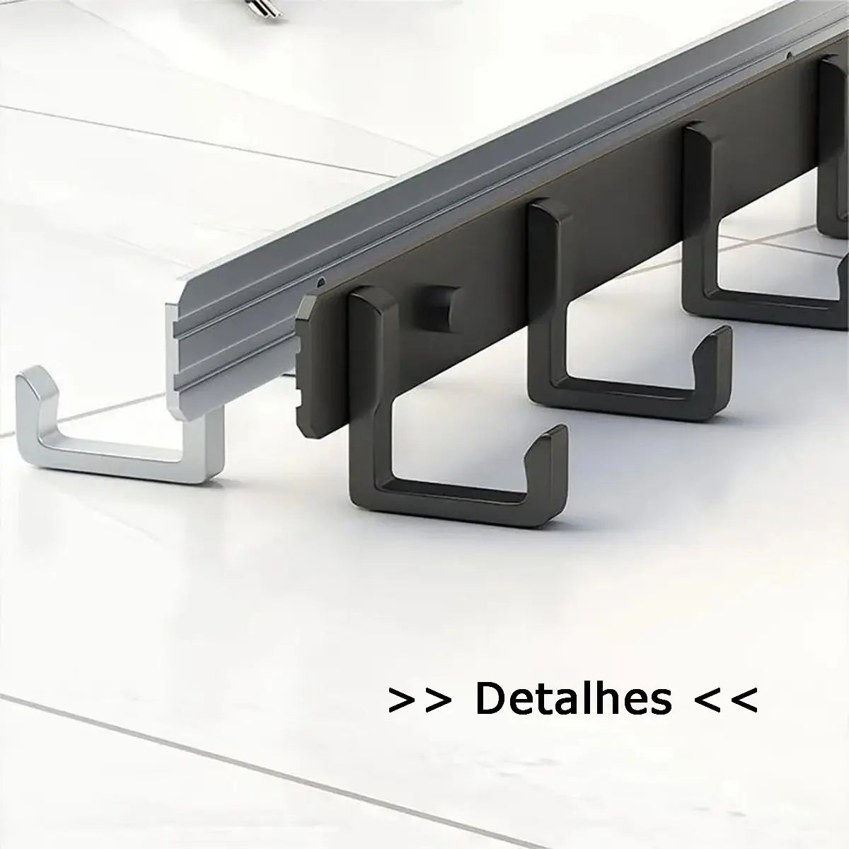 Cor: Preto | Cabideiro de Aluminio Minimalista Zenlart